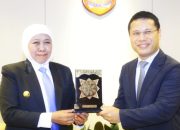 RISING Fellowship , Gubernur Khofifah Gelar Pertemuan Dengan Menteri Pendidikan Singapura, Harap Kunjungannya Perkuat Kerjasama Pendidikan Jatim – Singapura