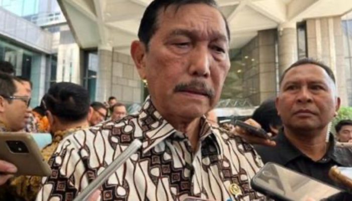 Luhut Blak-blakan soal Polemik Bandara IMIP: untuk Domestik, Tidak Perlu Imigrasi