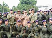 Peringati Hari Bela Negara ke-77, Khofifah Ajak Masyarakat Perkokoh Jiwa Nasionalisme