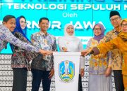Gubernur Khofifah Resmikan OPOP Training Center ITS Surabaya, Perkuat Sinergi Teknologi, AI, dan Inovasi untuk Dongkrak Produk Pesantren Jatim Naik Kelas