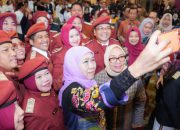 Gubernur Khofifah Buka Bimtek Kepala Sekolah Dan Tenaga Kependidikan Sekolah Rakyat Se-Jatim, Yakin SR Cara Efektif Memutus Mata Rantai Kemiskinan