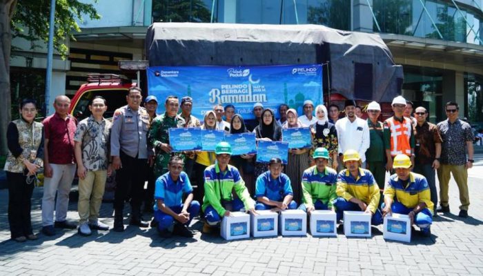 Terminal Teluk Lamong Salurkan 7.089 Paket Bantuan dalam Program Pelindo Berbagi Ramadhan 2026