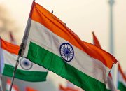 Rupee Terjun Bebas! Sentuh Level Terlemah Gegara Perang Iran