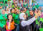 Gubernur Jatim Bagikan BBM Gratis untuk Ojol, Ringankan Beban Operasional