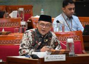 Usulan Gaji Guru Rp30 Juta Per Bulan Perlu Kajian Mendalam, DPR Tekankan Realitas Fiskal dan Reformasi Pendidikan