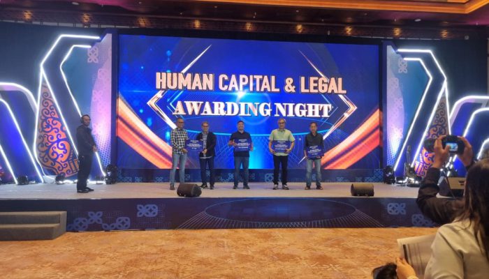 Disiplin Kelola Risiko Berbuah Prestasi, TPS Raih Penghargaan Terminal Paling Produktif dan Risk Award SPTP 2025