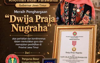 Gubernur Khofifah Terima Penghargaan Tertinggi Dwija Praja Nugraha dari PB PGRI, Buah Komitmen Wujudkan Pendidikan Jatim Berkualitas dan Merata