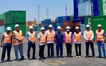 KSOP Tanjung Perak Tinjau Kesiapan E-RTG Baru di Terminal Petikemas Nilam