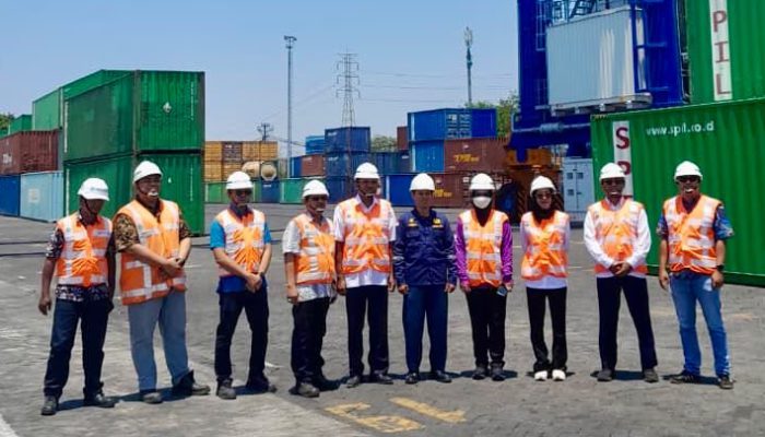 KSOP Tanjung Perak Tinjau Kesiapan E-RTG Baru di Terminal Petikemas Nilam