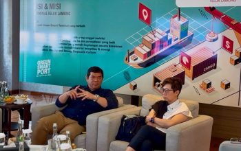 Dukung Konektivitas Indonesia Timur, Terminal Teluk Lamong Perkuat Sinergi dengan OOCL