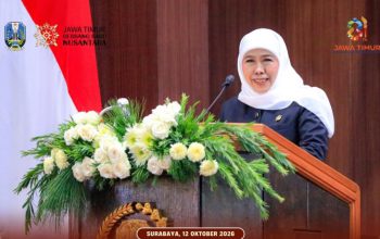 Mentan Amran Sulaiman Sampaikan Apresiasi Capaian Sektor Pertanian Jatim Pada Orasi Rapat Paripurna Istimewa Hari Jadi ke-81 Jatim: Gubernur Khofifah Tegaskan Komitmen Perkuat Jawa Timur sebagai Lumbung Pangan Nasional