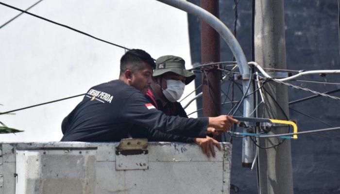 Pemkot Surabaya Tuntaskan 99,9 Persen Aduan Warga Lewat Hotline ‘Lapor Cak Eri’
